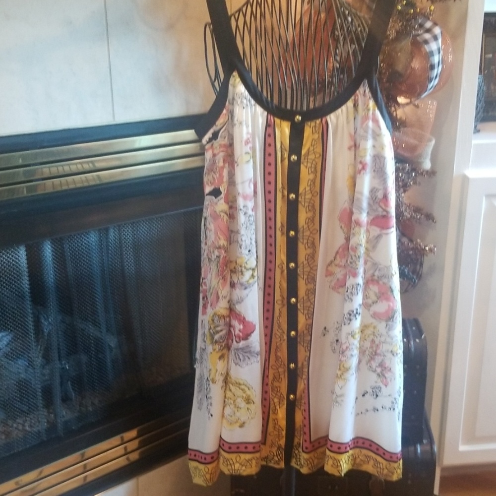 ArdenB. Sz Small 93% Silk Dress